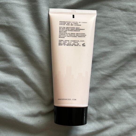 New! DKNY Stories Body Lotion (3.4 oz.) - Picture 3 of 3